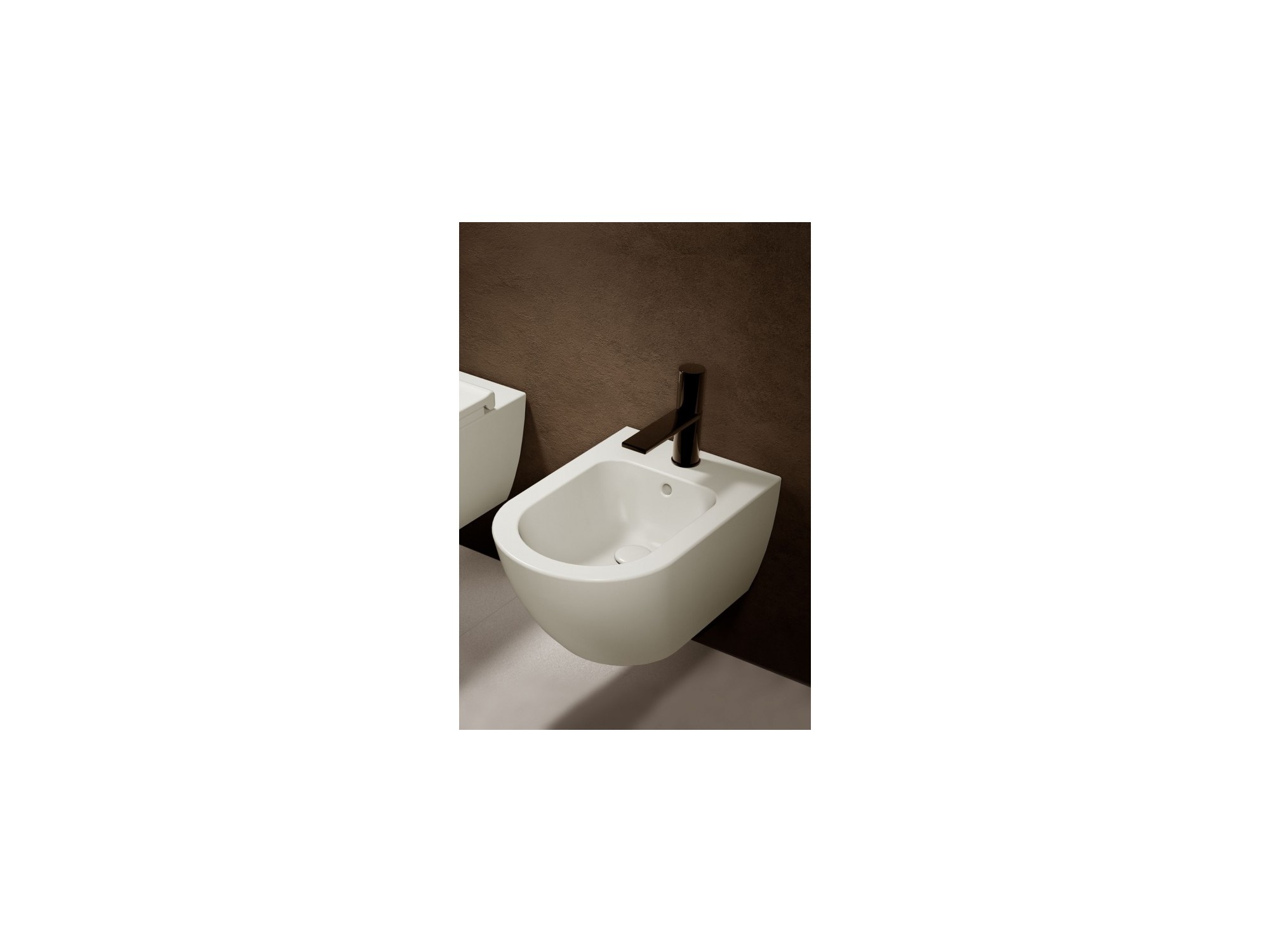 Bidet Sospeso Enjoy Di Ceramica Cielo Colorato Bagnolandia